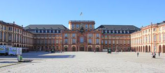Mannheim, Schlosshof der kurfürstlichen Residenz